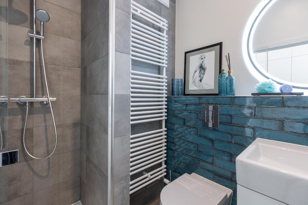 Apartament Sloneczny - Mlyn Maria - Art Apartments Wrocław Buitenkant foto